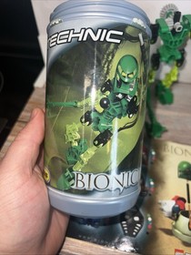 LEGO Technic Bionicle 8535 Toa Mata Lewa 2001 with Great Manual and Canister
