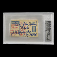 HULK HOGAN AUTOGRAPHED WWF 