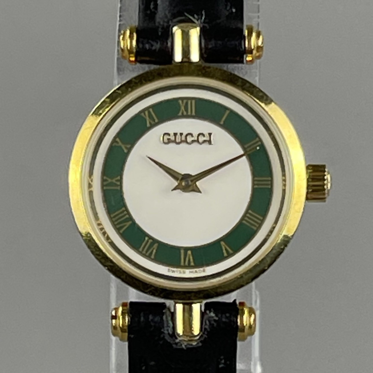GUCCI 2000L Vintage Ladies Watch 21mm Quartz Gold SS Brand New band Cal.579.005 thumbnail 3