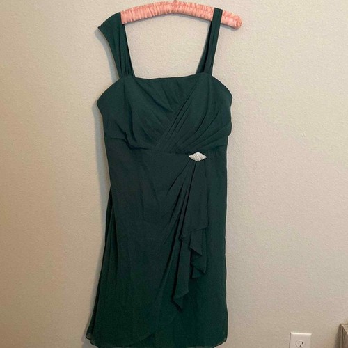 JJs House emerald green tea length cocktail dress Gem
