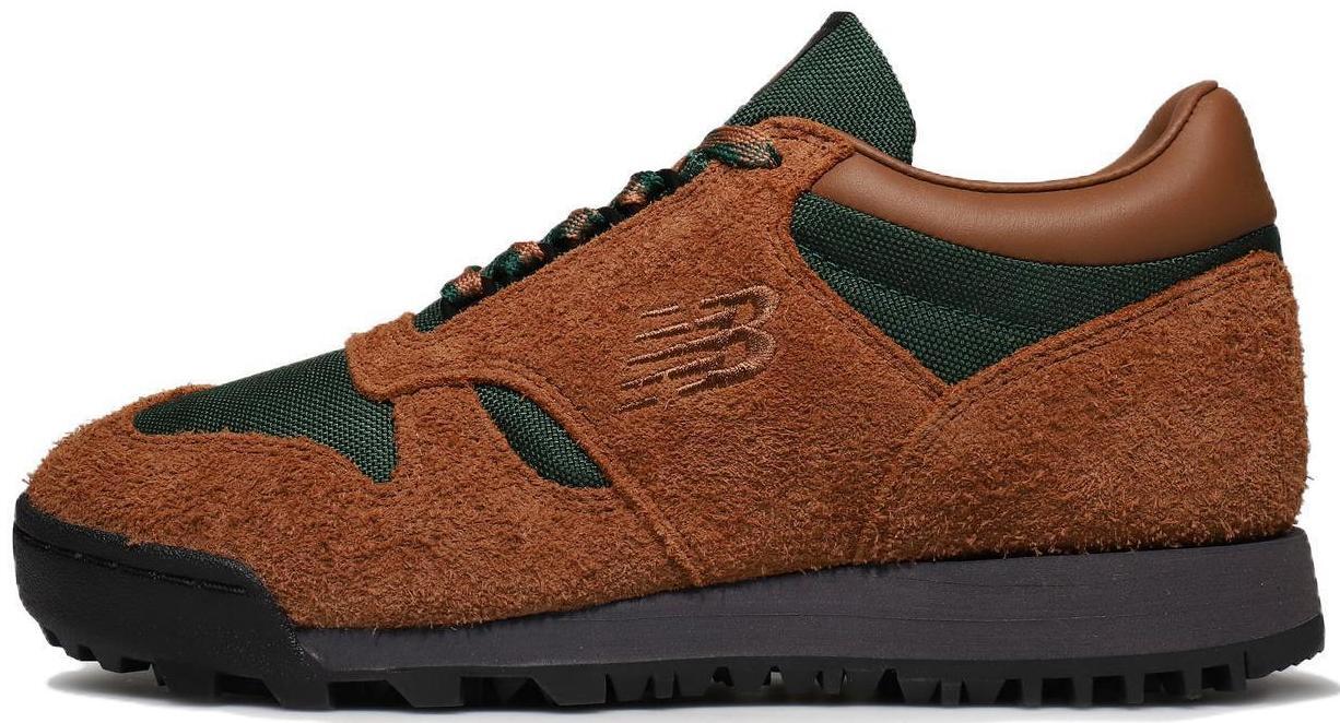 NWT New Balance Rainier Urainac \