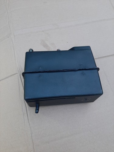 Genuine Masport Petrol Fuel Tank Olympic 500 lawnmower - Picture 3 of 9