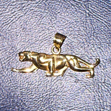 10K Yellow Gold JAGUAR Pendant 1.7 grams