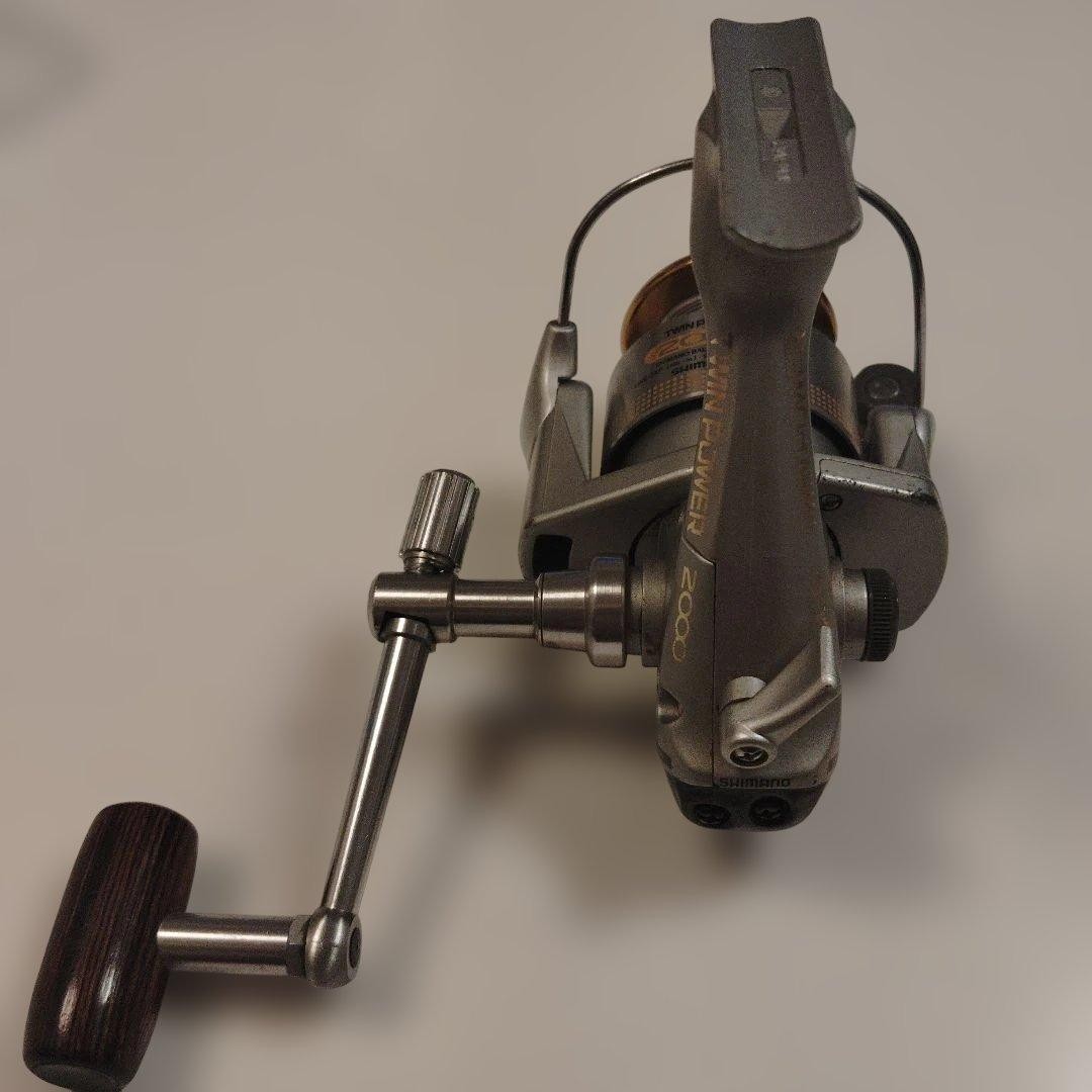 SHIMANO Twin Power 2000 Spinning Reel OLD VINTAGE Metal Spool KA154