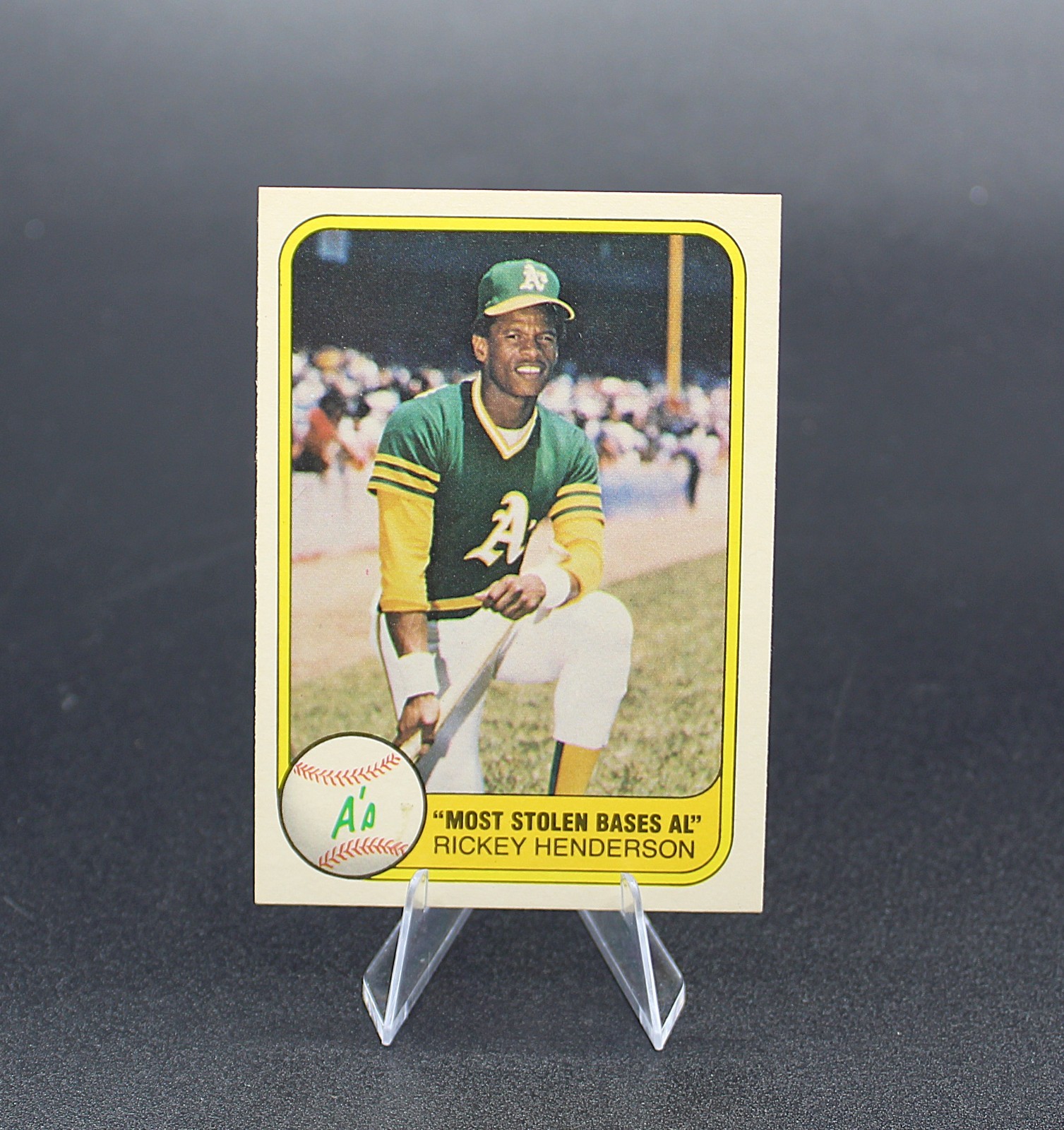 Rickey Henderson 1981 Fleer #351 Oakland Athletics CLEAN