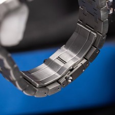 Audemars Piguet Royal Oak Offshore Chronograph 42mm Titanium Beast Grey 26170TI 15