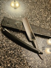 Vintage Wade  Butcher "For Barbers Use" 11/16 Straight Razor - Shave Ready...
