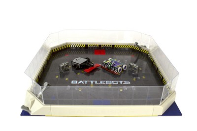 BattleBots Arena Witch Doctor & Tombstone - Battle Bot with Arena Game Board ...