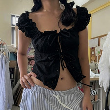Hot girl strapless ruffled girly top
