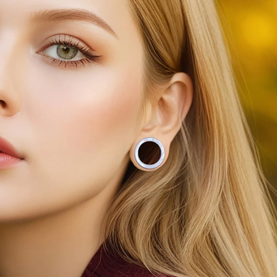 2 pares de tapones medidores de oreja de acero inoxidable con carcasa de perla blanca de 8 mm (0 g), plateados  Foto 3 de 4