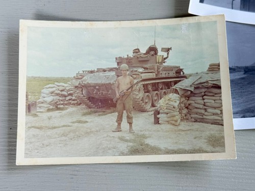 Lot of 6 Vintage Photographs Vietnam War Era Military Soldiers Tanks Tents - Picture 6 of 11