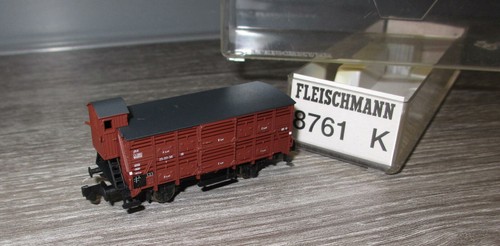 Fleischmann N 8761 Klein-Viehwagen Bauart V der DR, KKK, Epoche III.,  N1305 | Zustand: Gebraucht