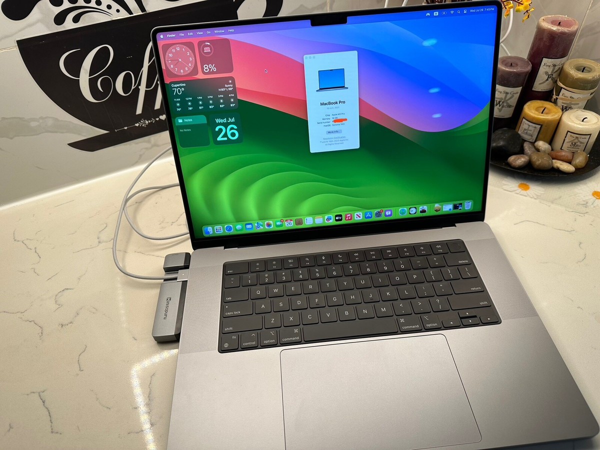 Apple MacBook Pro 16