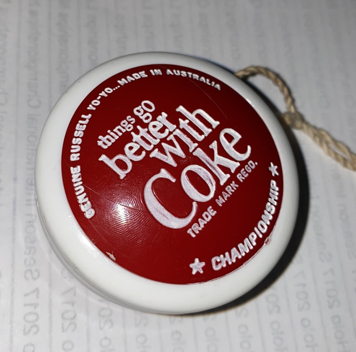 Coca-Cola Russell Yo-Yo ストリング付き Coca-Cola Russell Yo-Yo ストリング付き - メルカリ