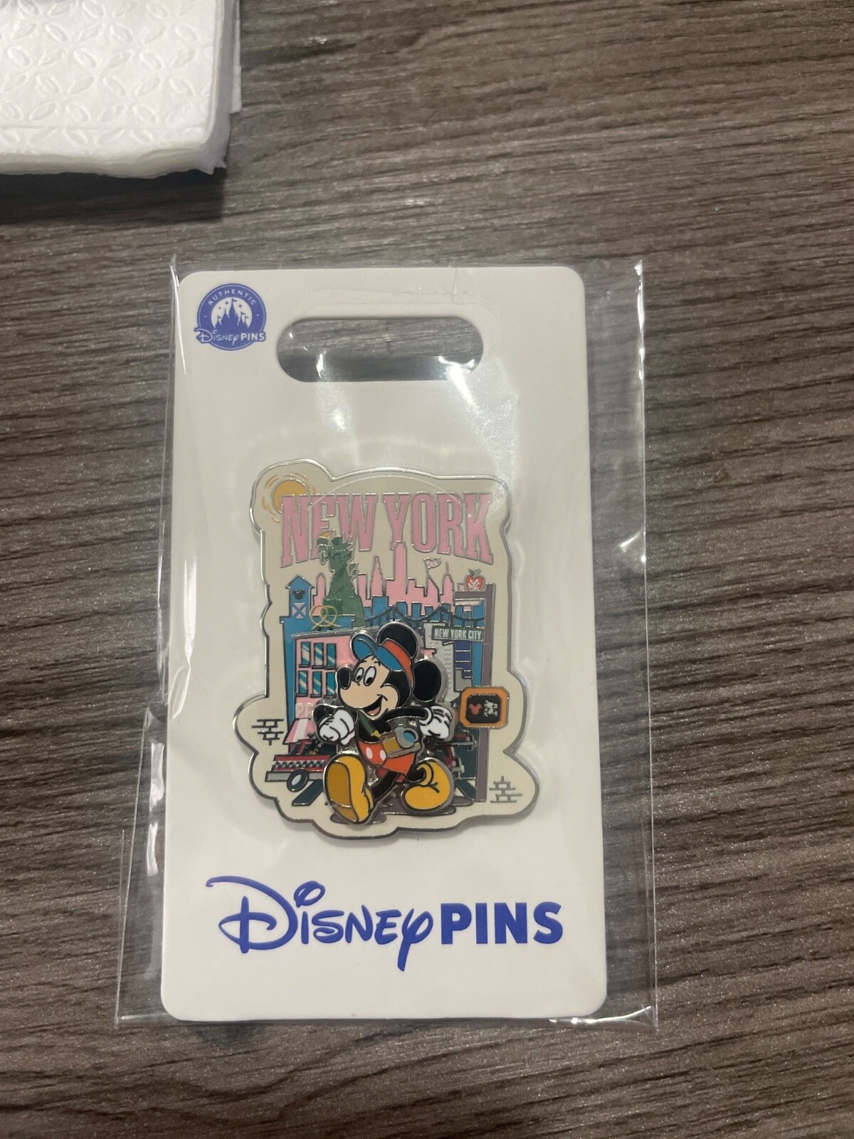 2025 Disney Store New York City Exclusive Tourist Mickey Mouse Trading Pin NWT