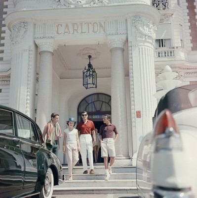 The Carlton Slim Aarons C Druck Archiv gestempelt groß 16x16  in / 41x41 cm