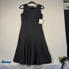 Close Black Dress