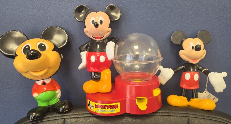 Vintage Walt Disney Company 3 Piece Lot