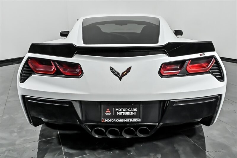 2015 Arctic White Chevrolet Corvette   | C7 Corvette Photo 8