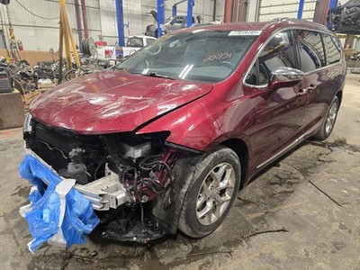 Used Right Instrument Panel Air Bag fits: 2018 Chrysler Pacifica passenger dash