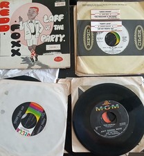 Lot Of 26 45's Records Jukebox 7" 45 rpm 24- Mixed 45 2- Original Jukebox Labels