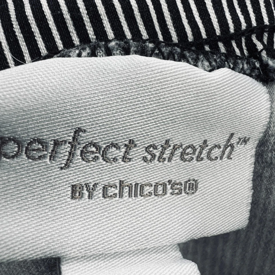 Pantalones Cortos Chicos Perfect Stretch Para Mujer 2 Grandes Cortos Negros Blancos Rayas Pull On Foto 4 de 4