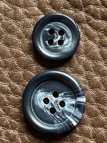 Black / Grey Horn Effect Buttons Suit Blazer 15/20mm Pack Of 10 - Picture 2 of 5
