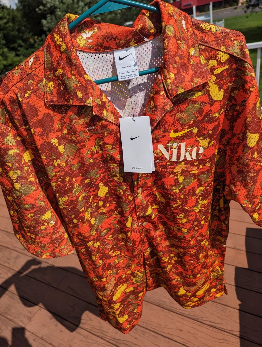 Nike orange hotsell camo shirt
