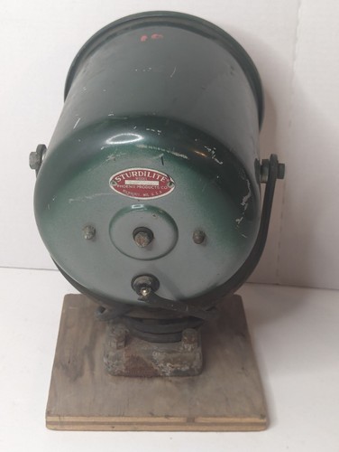 Vintage Sturdilite Flood Light - WORKS - Picture 3 of 6