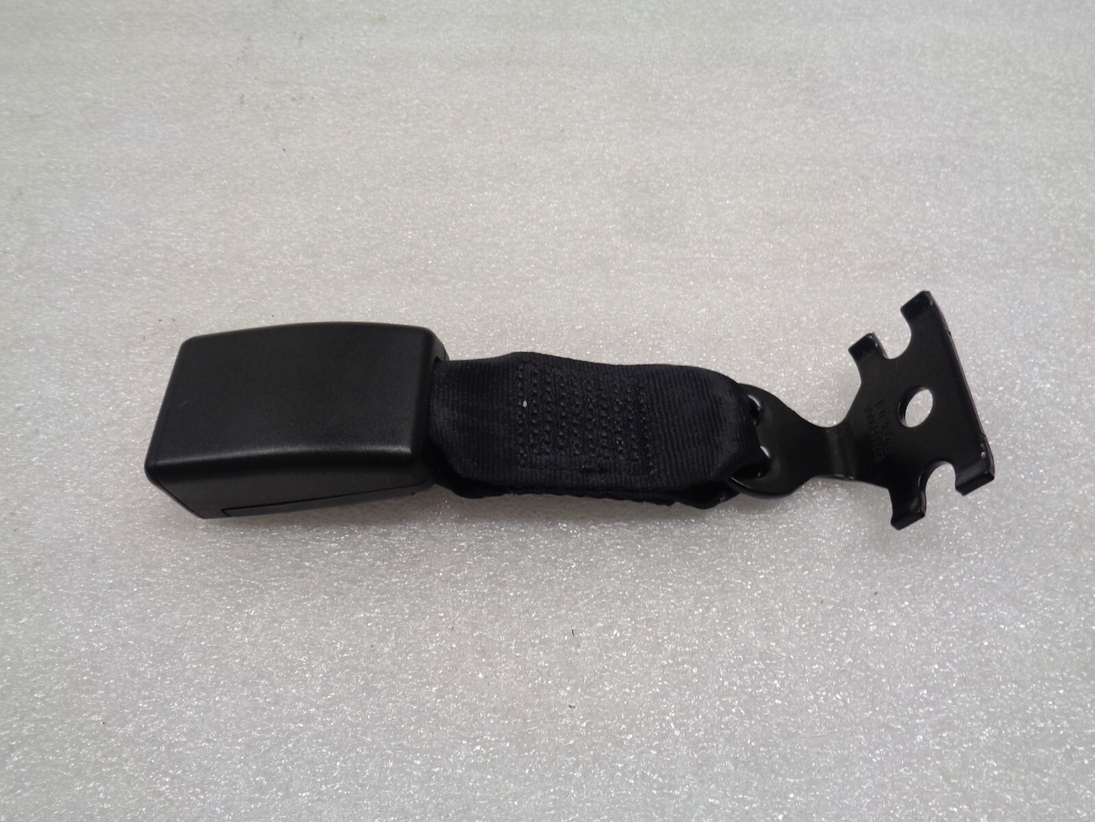14-17 Maserati Ghibli Rear Center Middle Seatbelt Seat Belt Buckle OEM AK2308338