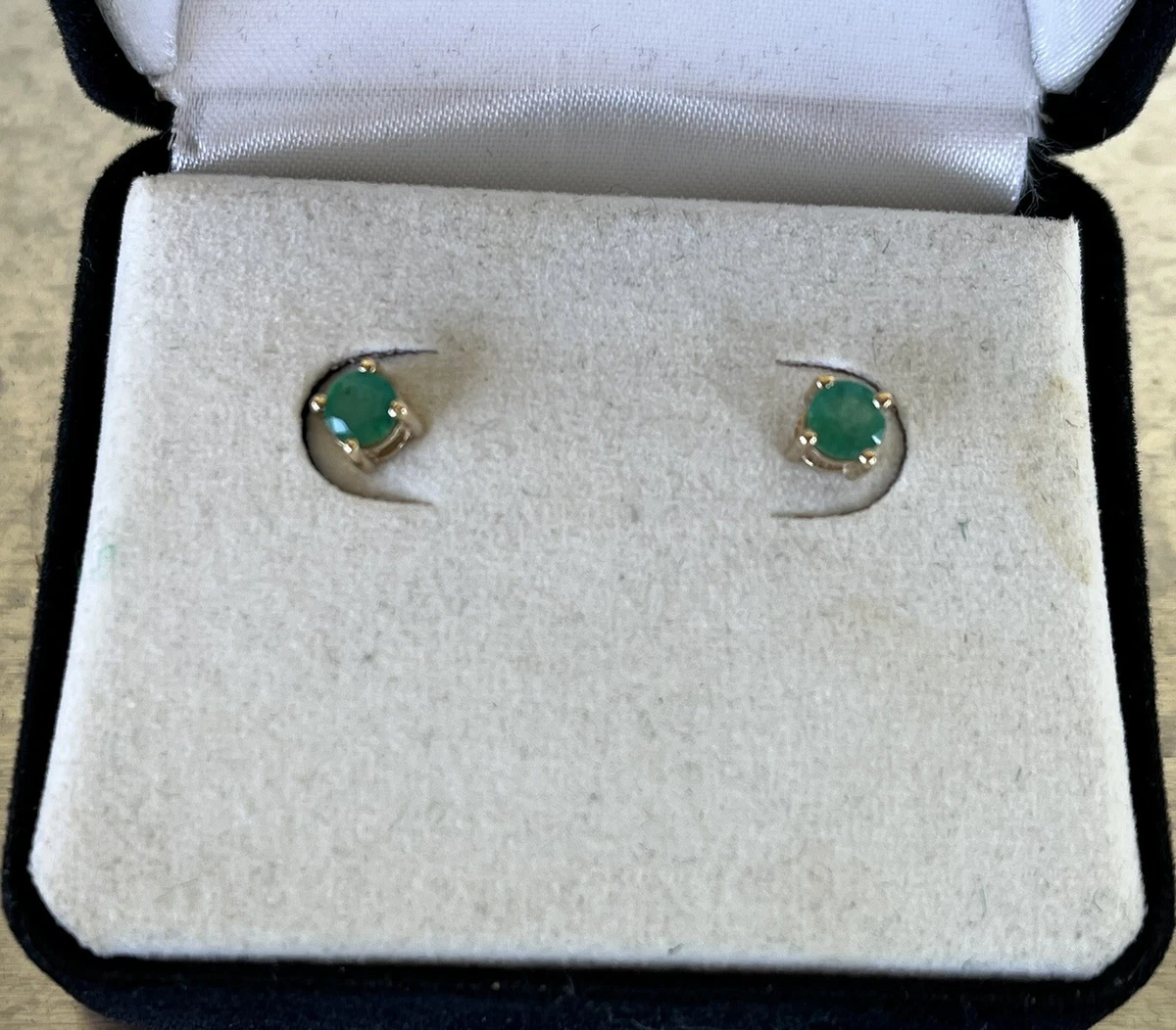 Update more than 135 kay jewelers emerald stud earrings best