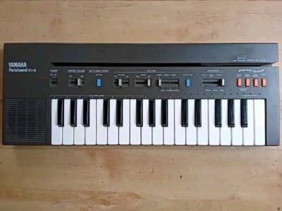 Yamaha PortaSound PCS-30 Vintage Keyboard Made In Japan + 10x