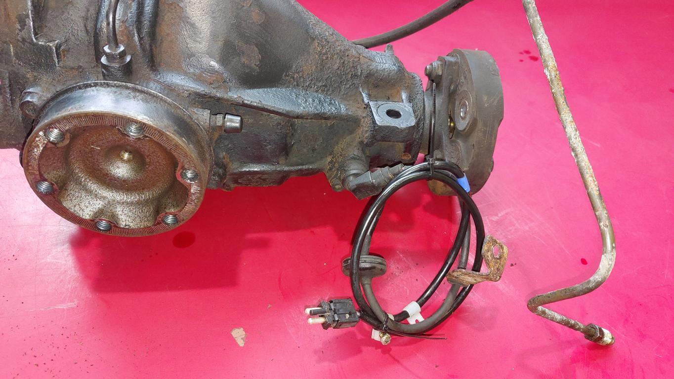 Hinterachsmittelstück Differenzial ABS ASD Mercedes W124 1:3,27  