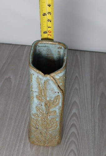 Art Pottery Vase Blue Texture Vase Signed On Bottom - Picture 11 of 12