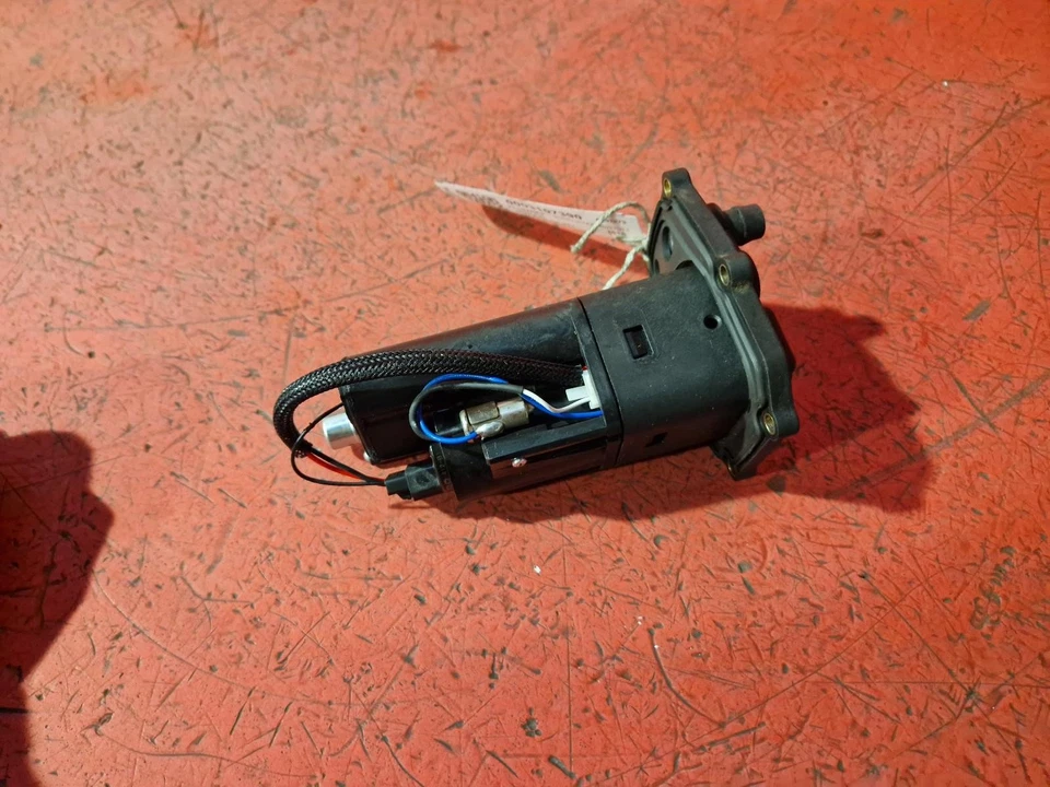 BOMBA DE COMBUSTIBLE DUCATI MONSTER 821 2015 0,8 L GASOLINA  Foto 2 de 4