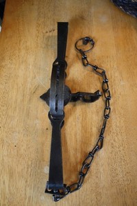 VINTAGE ONEIDA VICTOR DOUBLE LONG SPRING TRAP NO.3 OFFSET JAWS.  EXCELLENT COND.