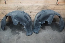 Set 2 Rear Inner Quarter Wheel Well Liner 670036808 Maserati Quattroporte M156