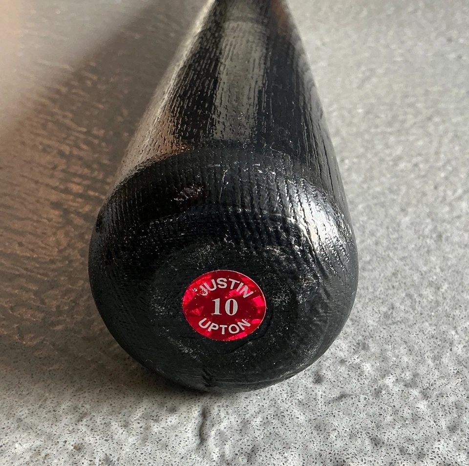 JUSTIN UPTON FIRMADO BLACK RAWLINGS BIG STICK BAT LOS ANGELES ANGELS Autografiado Foto 3 de 4