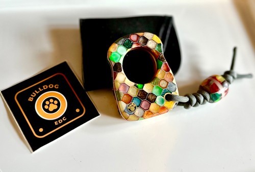 Bulldog EDC SFK Emily Castingcrafts Honeycomb Layered w/ Glow Center Pocket Art