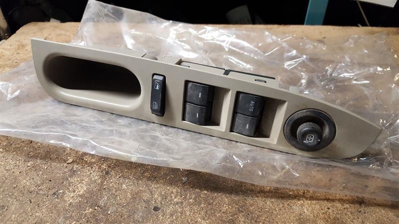 09-11 Crown Victoria Driver Front Door Window Switch 877317