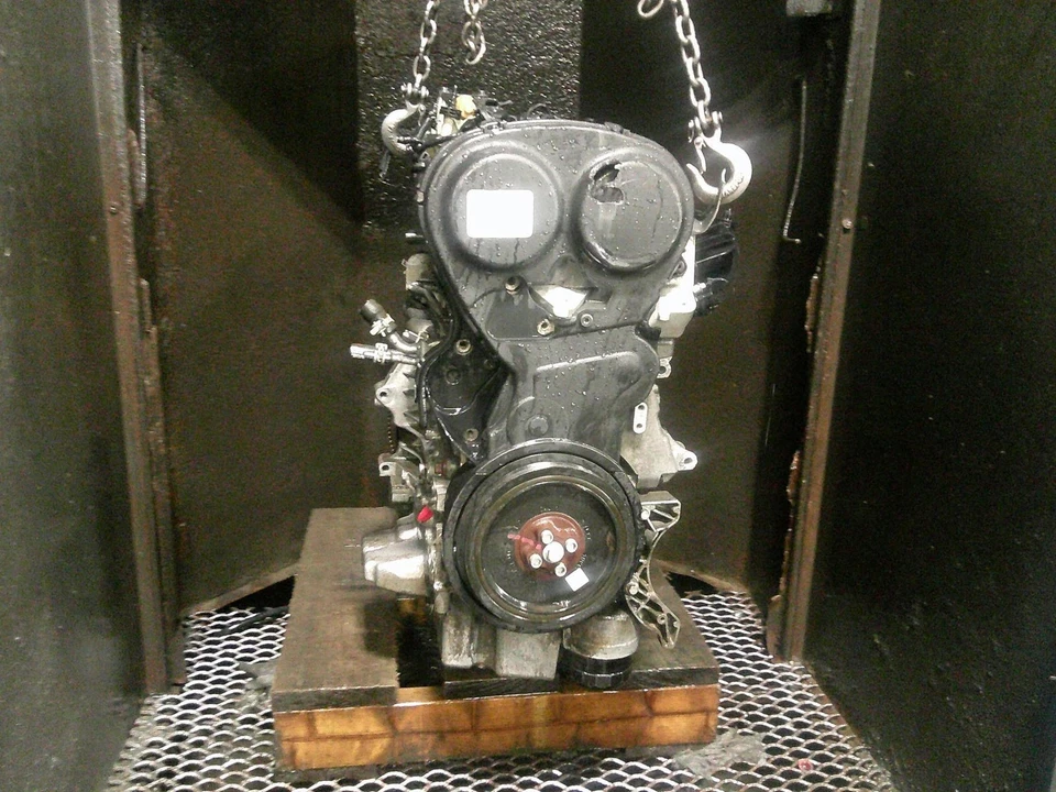 2016 2017 Volvo XC90 2.0LT 4 Cyl Engine Motor 117K Miles OEM - Image 2 of 4