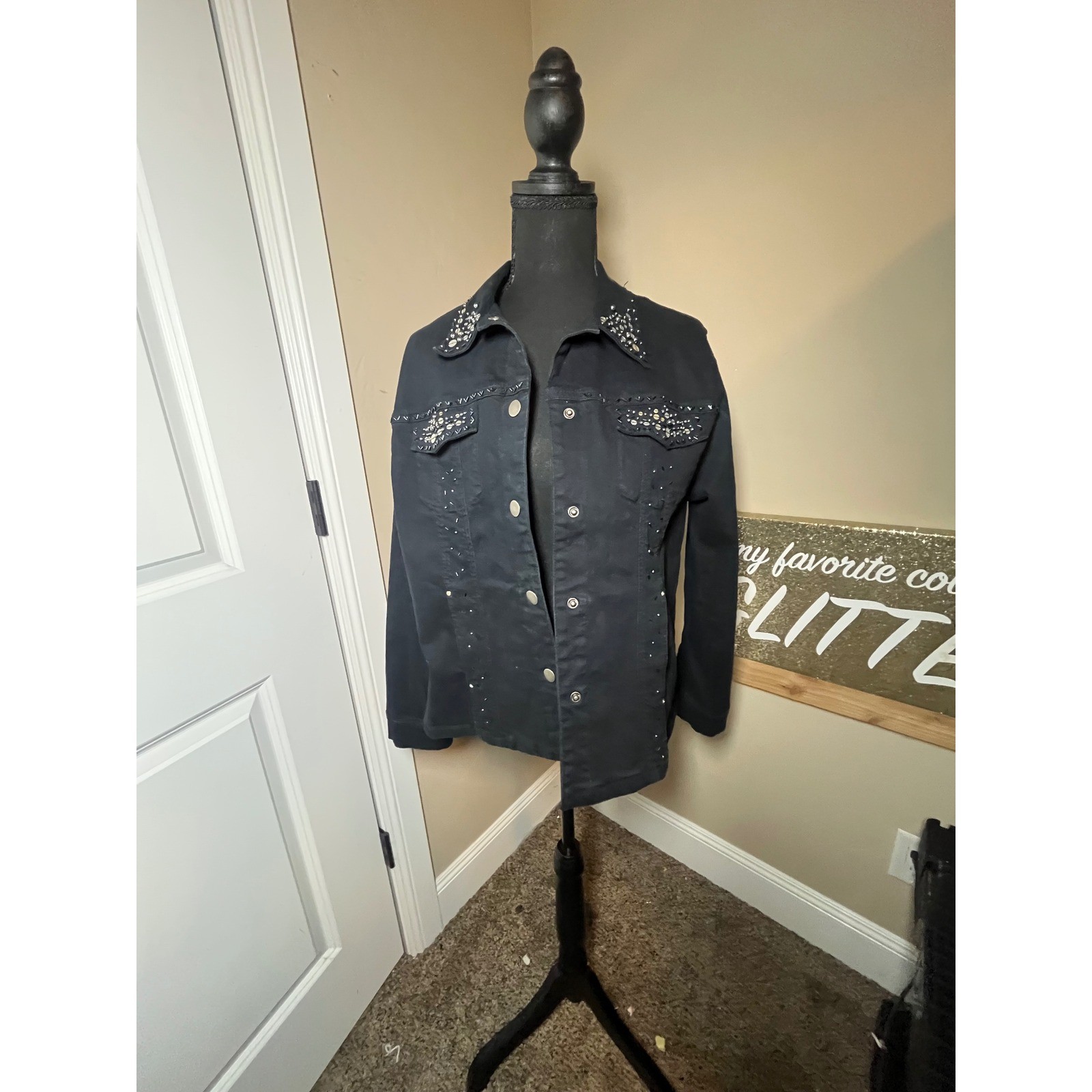 Black Denim Jacket Rhinestone Studded Embellished Collar Pockets Women's Size L