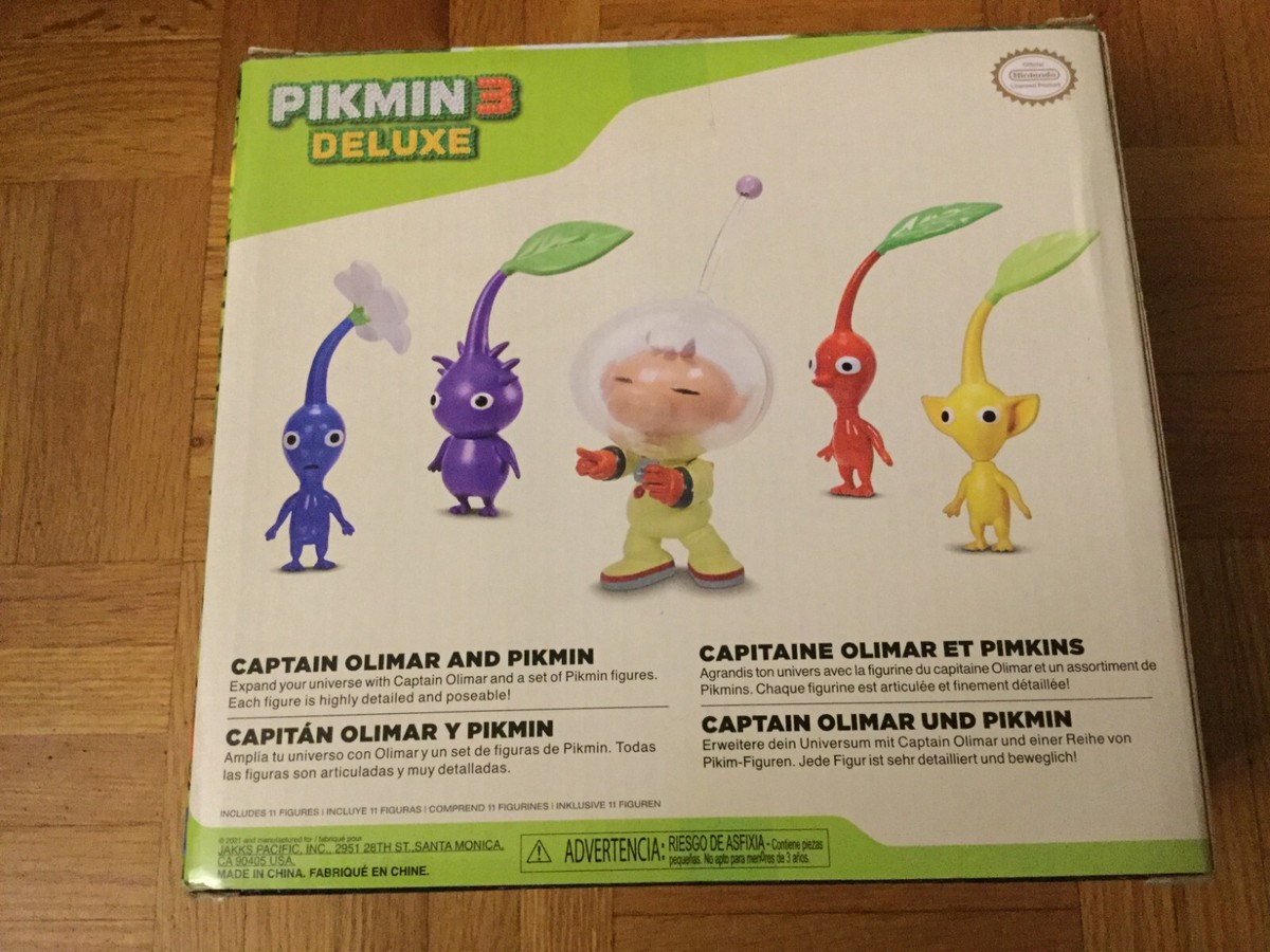 Jakks Pacific Official Nintendo Pikmin 3 Deluxe Captain Olimar and Jakks Pacific Official Nintendo Pikmin 3 Deluxe Captain Olimar and