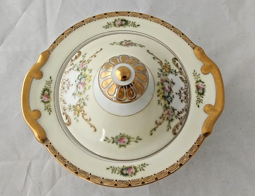 Meito Garland Covered Sugar Bowl