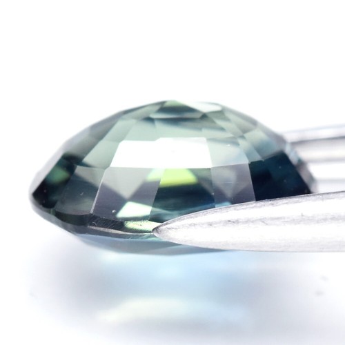 💎 1.15ct 7x5mm VVS Oval Greenish Blue Sapphire - Unheated, Mozambique Gem - Picture 5 of 10