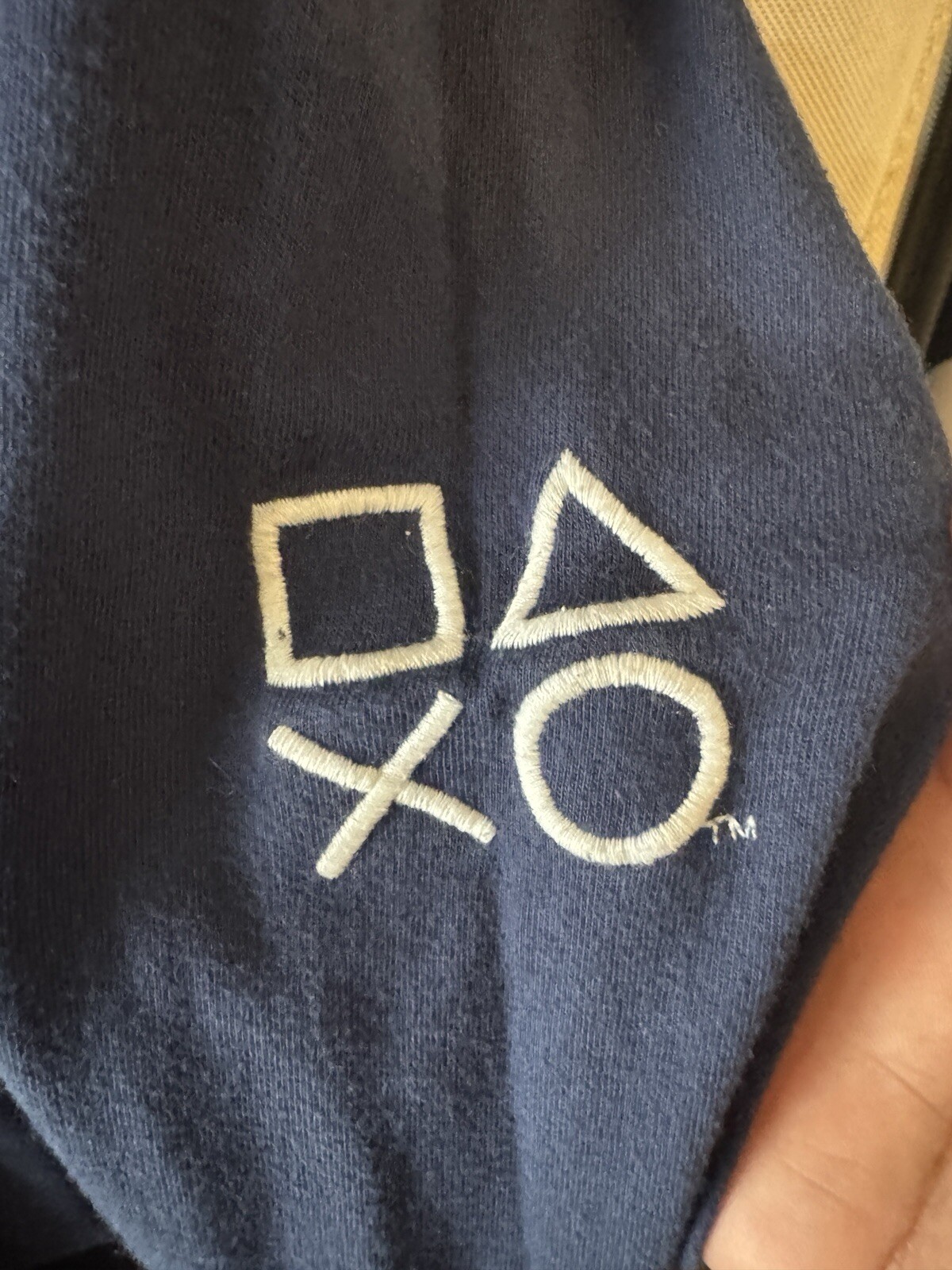 Tailgate Playstation American Eagle Embroidered M… - image 4
