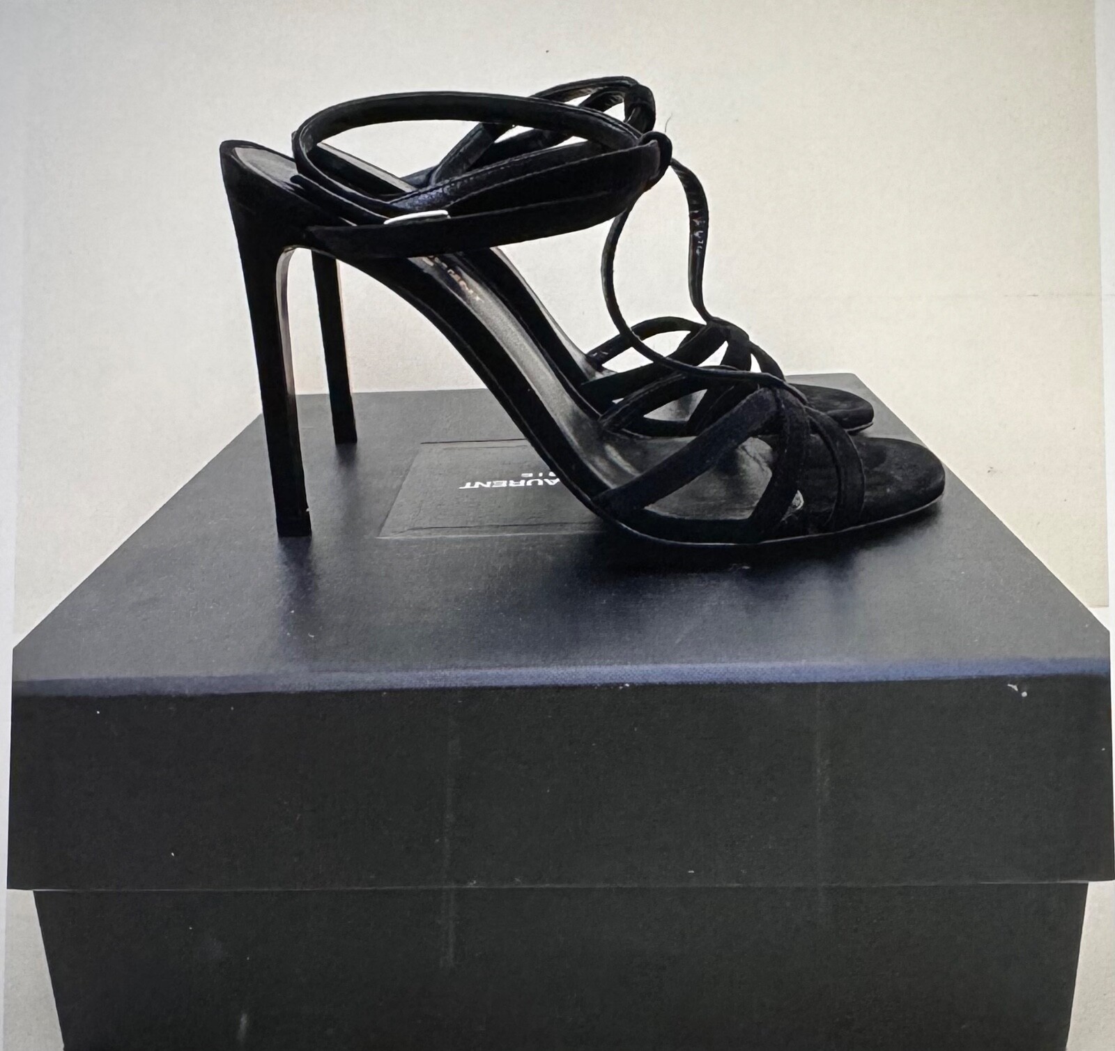 Sandalo Saint Laurent ""Jane"" cinturino a T tacco nero pelle scamosciata donna taglia 7