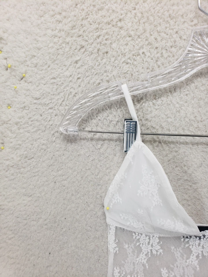 Top de mujer de zorro blanco extra pequeño blanco mezcla de nailon floral encaje camisola recortada Foto 2 de 4