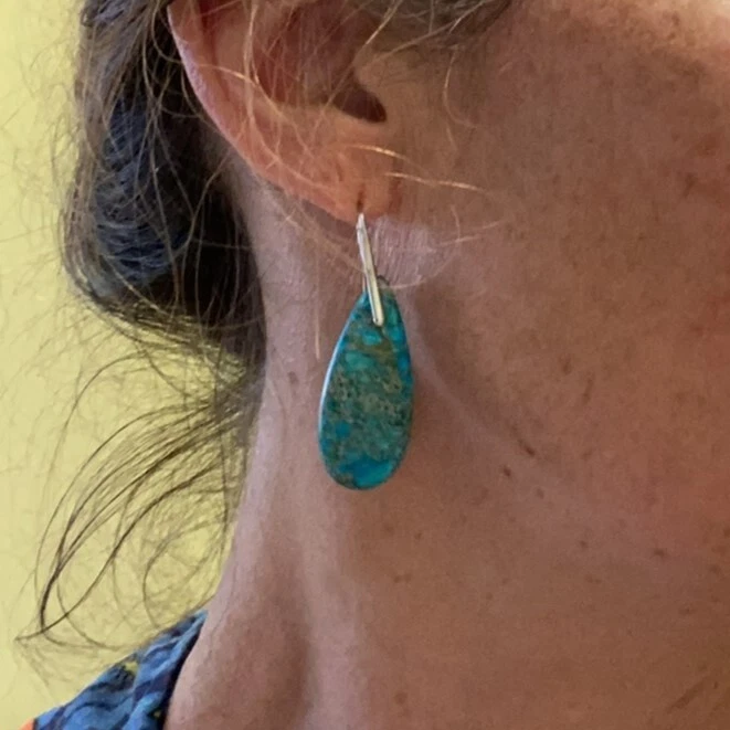 Pendientes colgantes lágrima piedra turquesa natural piedras preciosas azules Foto 4 de 4