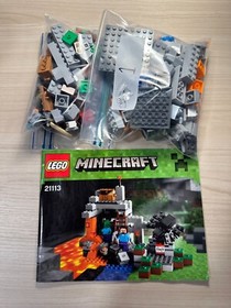 LEGO Minecraft The Cave 21113 Retired Set